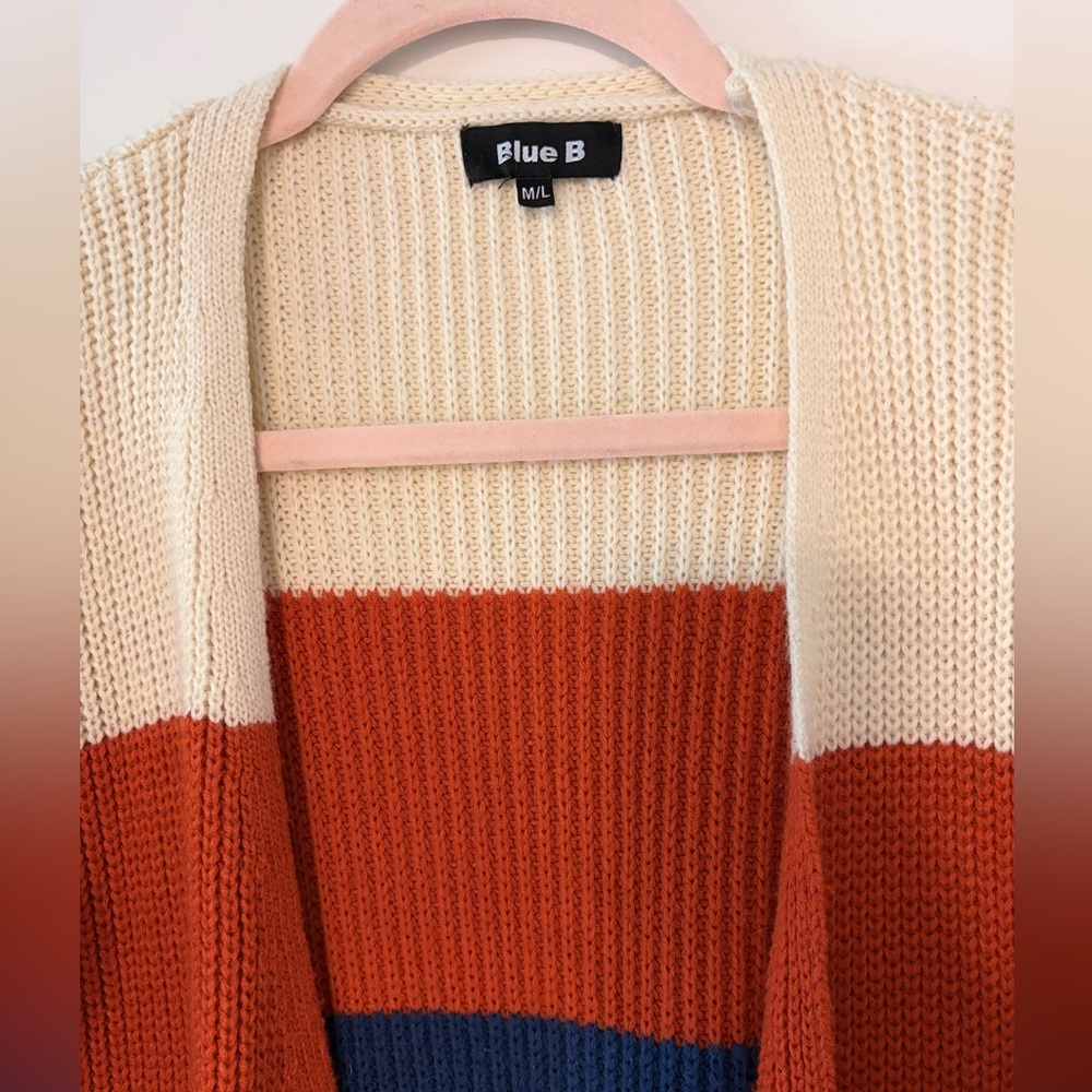 Open-Front Colorblock Knit Cardigan - Picture 3 of 4